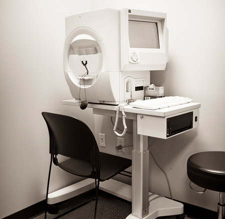 optometrist - eye exam - eye doctor - eyeglasses optometrist - eye exam - eye doctor - eyeglasses